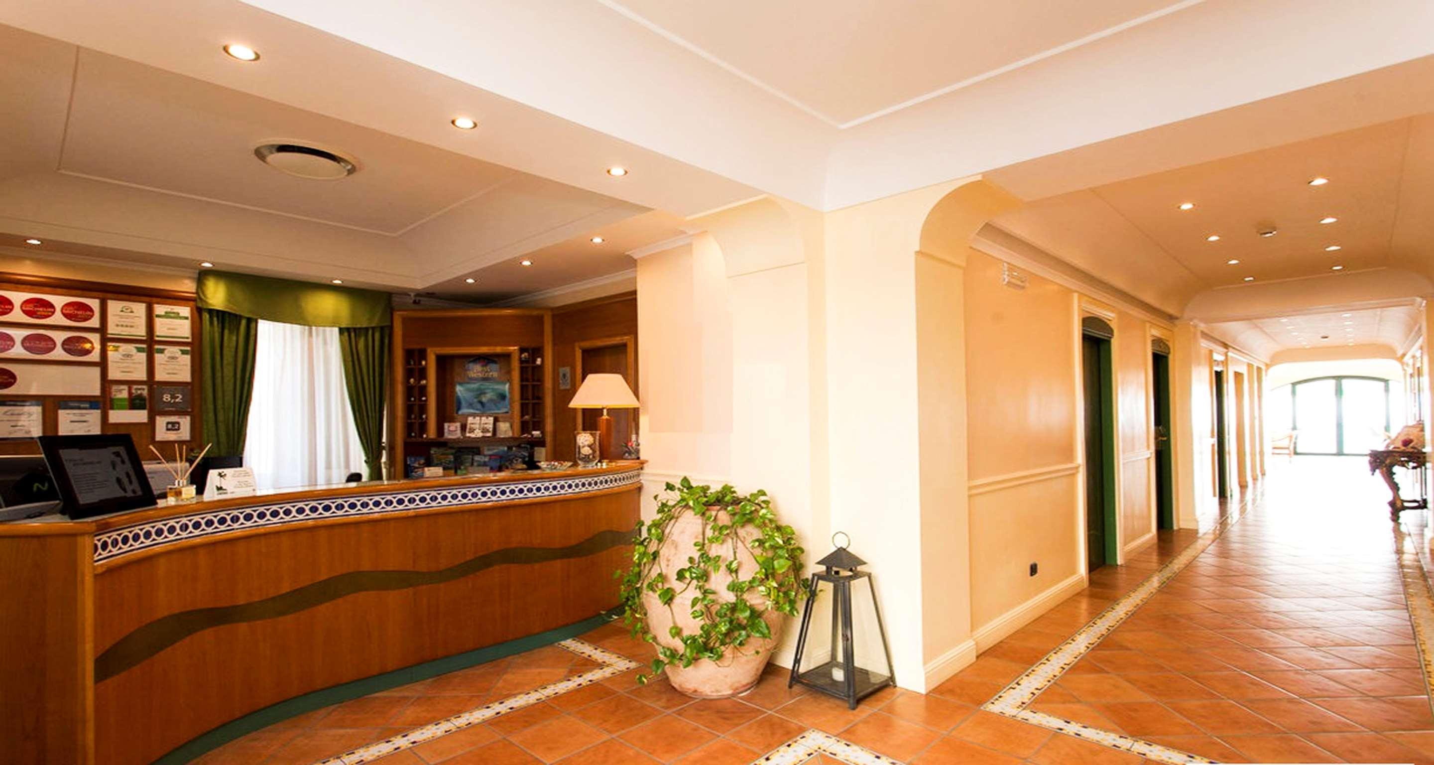 Best Western Hotel La Conchiglia パリヌロ エクステリア 写真